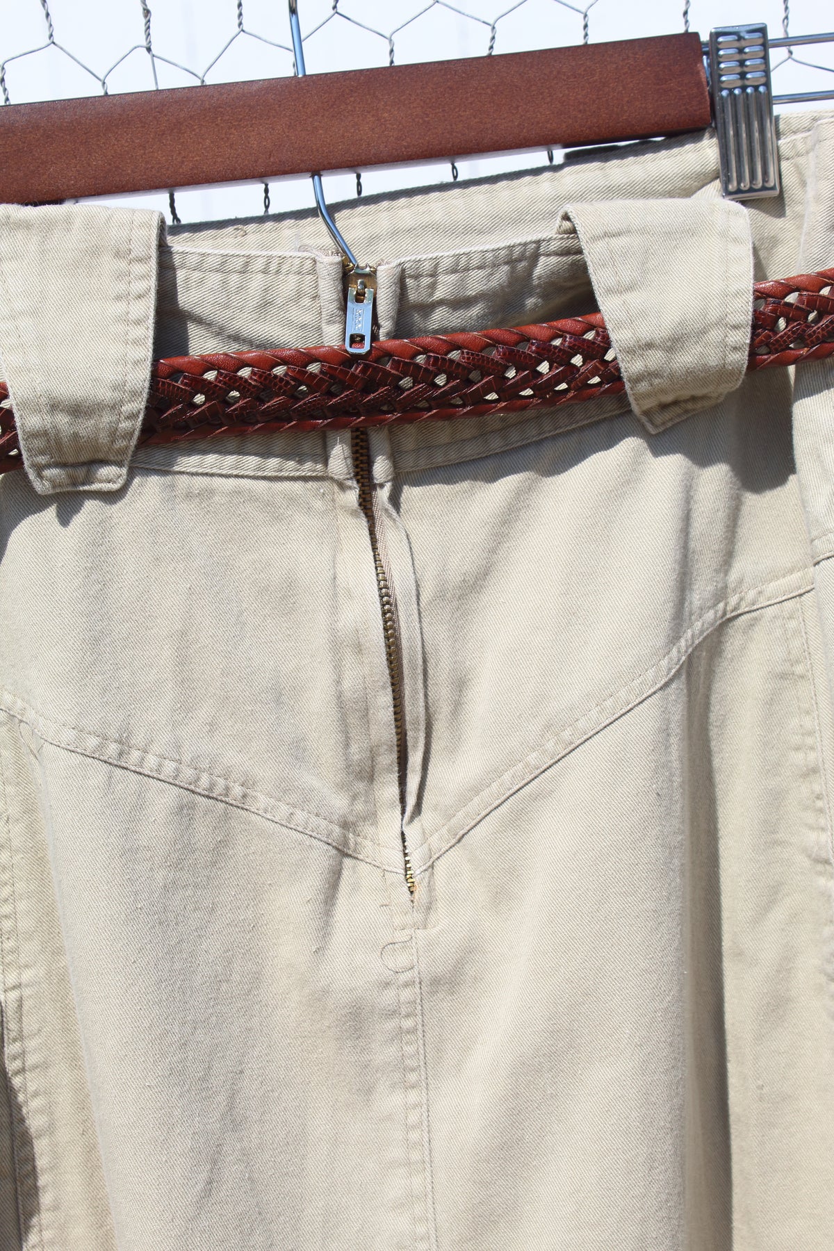 Cimarron Zip Midi & Vintage Leather Belt