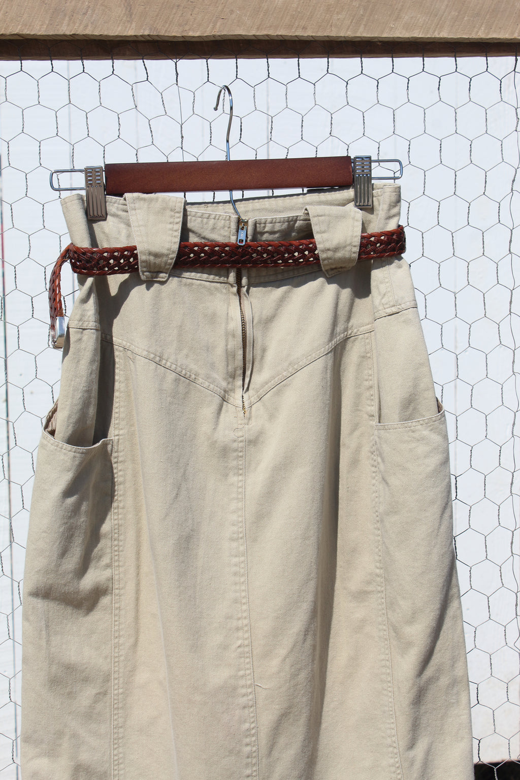 Cimarron Zip Midi & Vintage Leather Belt